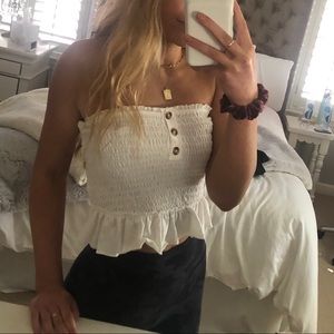 Super cute white strapless top!!